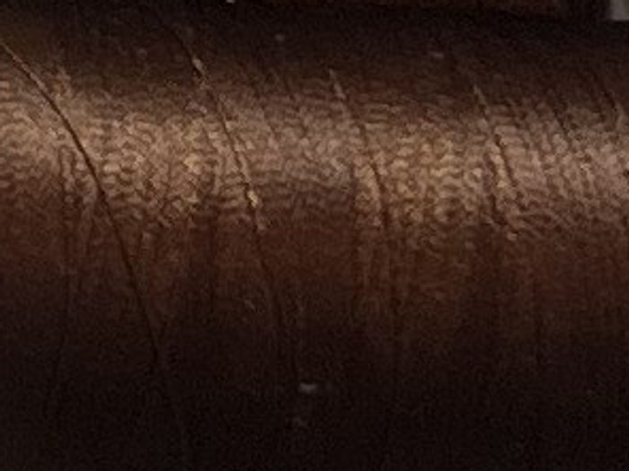 0933 · Marrón chocolate